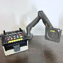 Bras articulé RT80ARM avec dévidoir automatique RT120W sur poste de travail